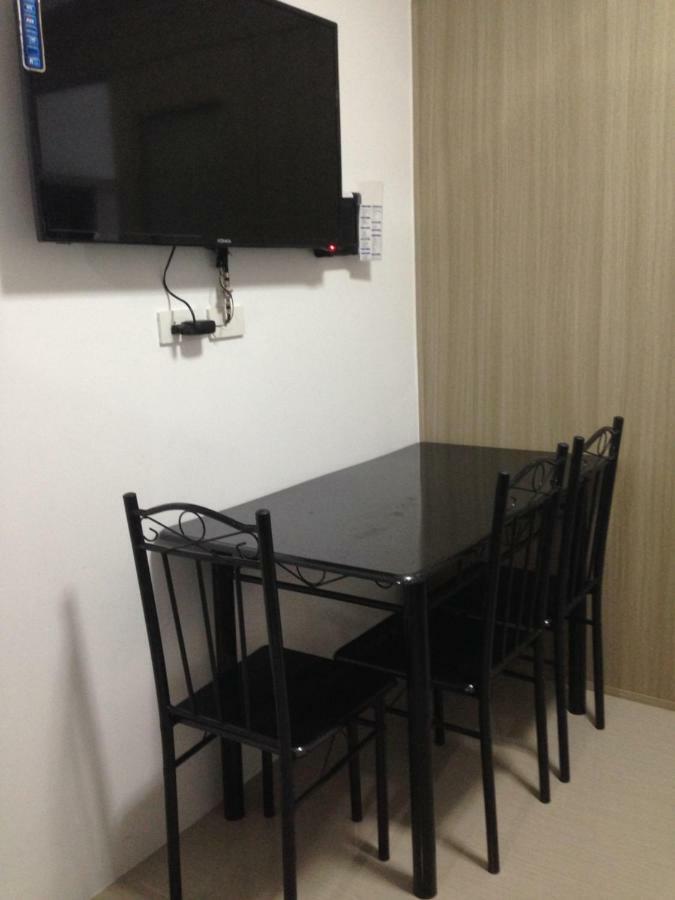 Shore Residences Moa Manila Eksteriør billede