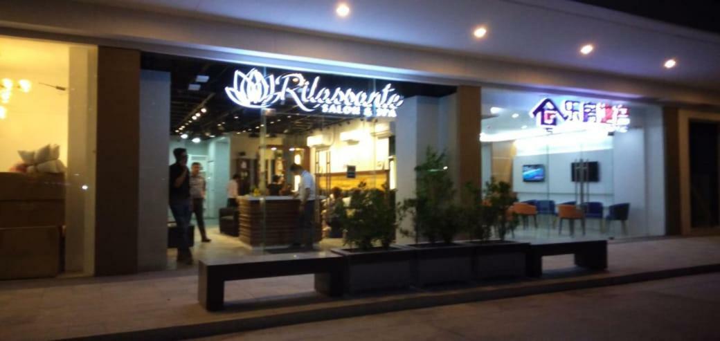 Shore Residences Moa Manila Eksteriør billede