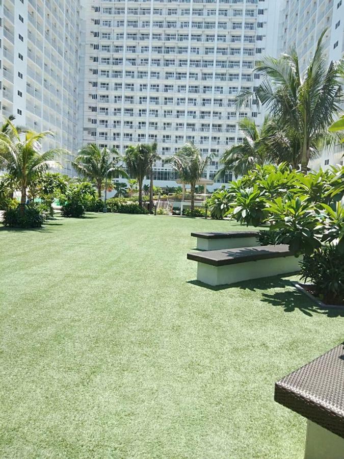 Shore Residences Moa Manila Eksteriør billede